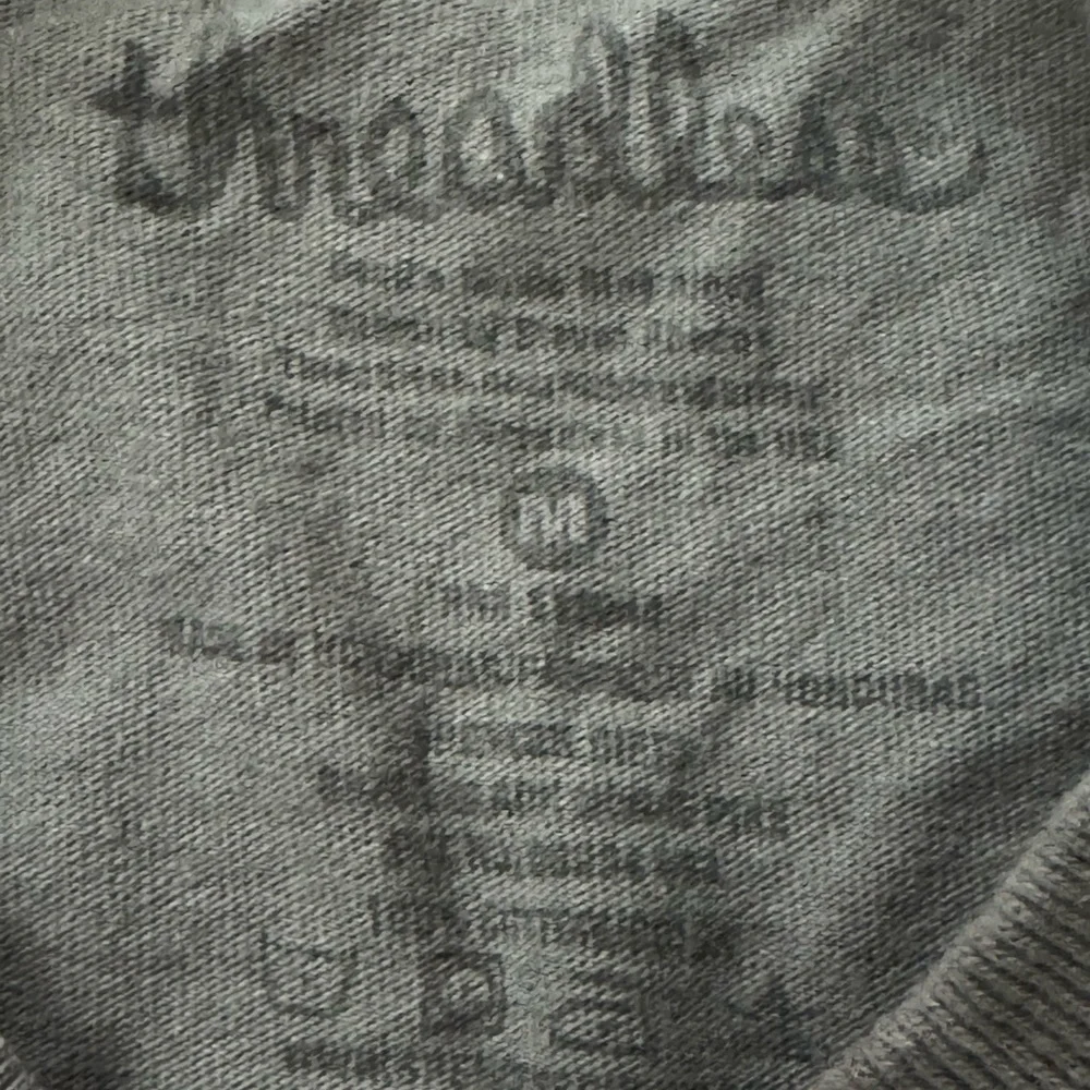 Threadless Devils Music T-Shirt - Picture 4 of 4